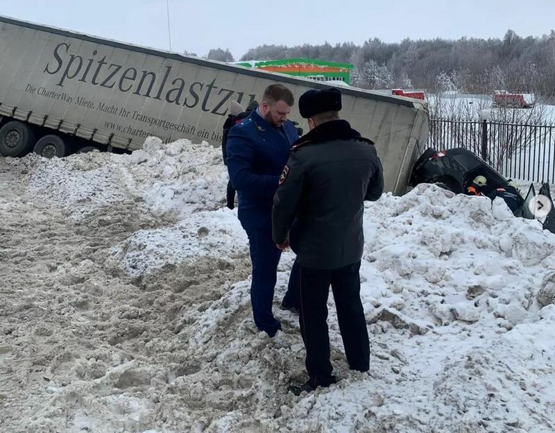 ����� �������� ������� ������ 5-�������� ������� � ������� ��������� � ����������� ��� ����� �������� � ��������