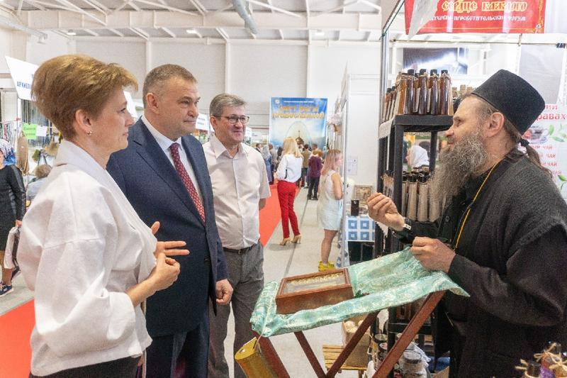 Более 60 участников привезли на выставку «Свет веры православной» востребованные товары