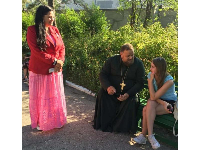 Сегодня посетителей Троицкого храма в Сызрани ждал «экзамен»: вопросы были не сложные, но сдали его не все
