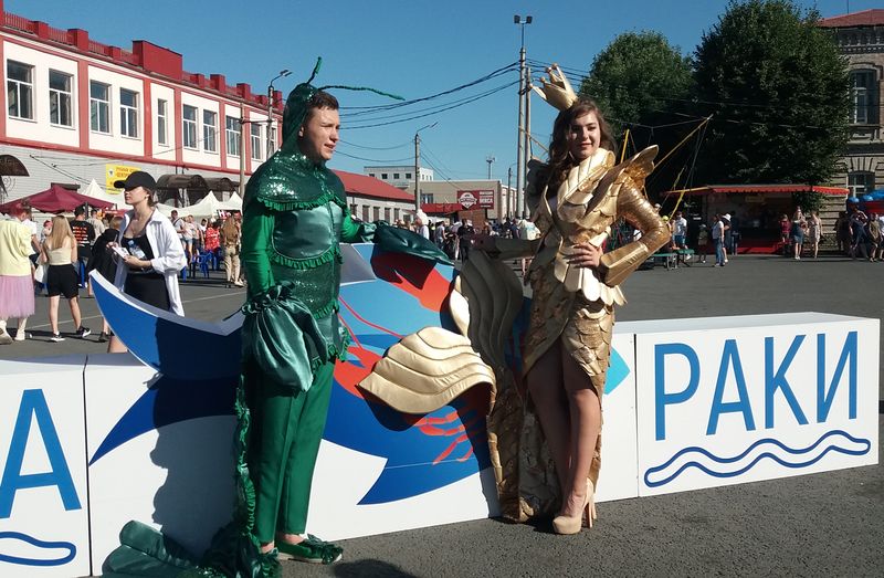 Фестиваль «Рыба-Раки» после двухлетнего перерыва снова собрал горожан на площади у кремля