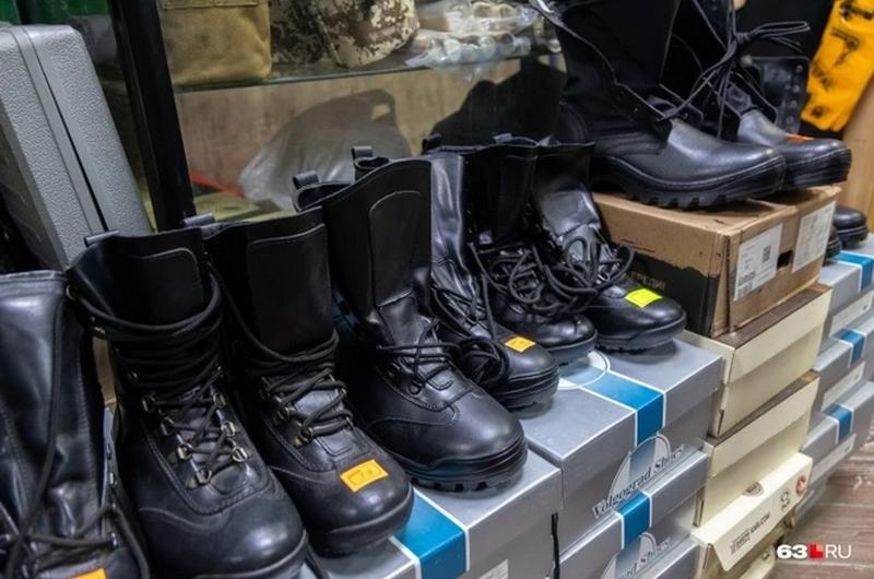 В магазинах военизированной спецодежды в Самарской области заявили об ажиотаже