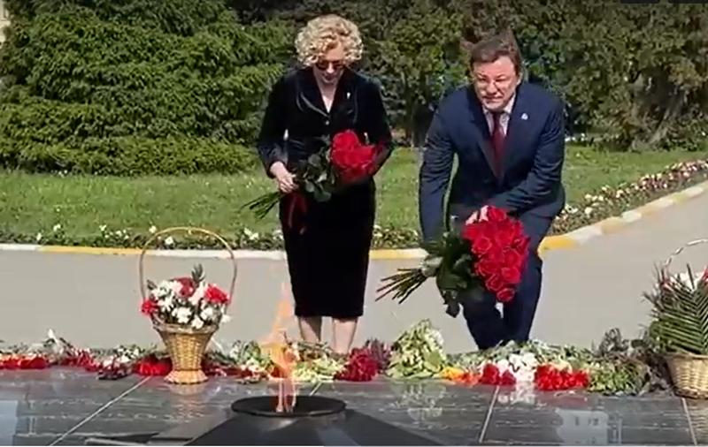 ������� ������ ��������� � ������� �������� � �������� ����������