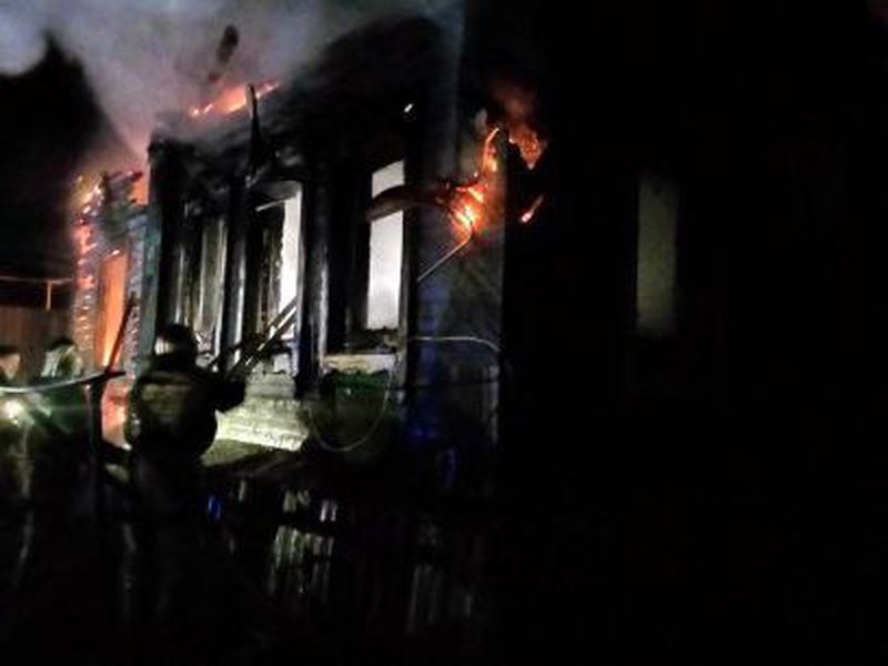 Ночью в страшном пожаре под Сызранью погибли люди