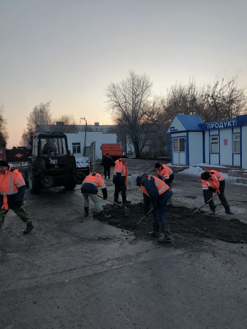 На улицу Войсковую в Сызрани прибыл десант дорожников