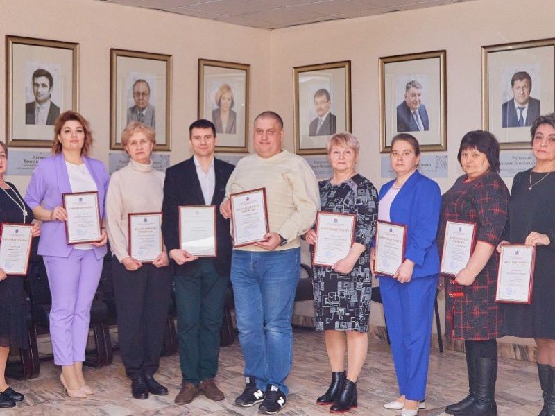 Новый министр здравоохранения Самарской области наградил фельдшера из Сызрани