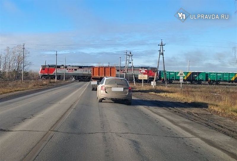 Мог сам всё решить: мужчина погиб под колесами сызранского товарняка