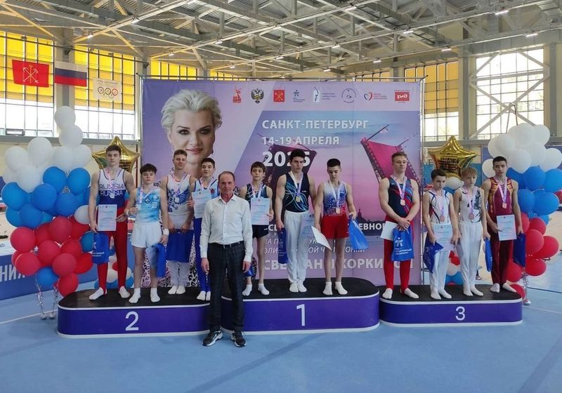 Воспитанник призера Олимпиады Максима Алёшина, гимнаст Андреев завоевал «золото» Всероссийских соревнований