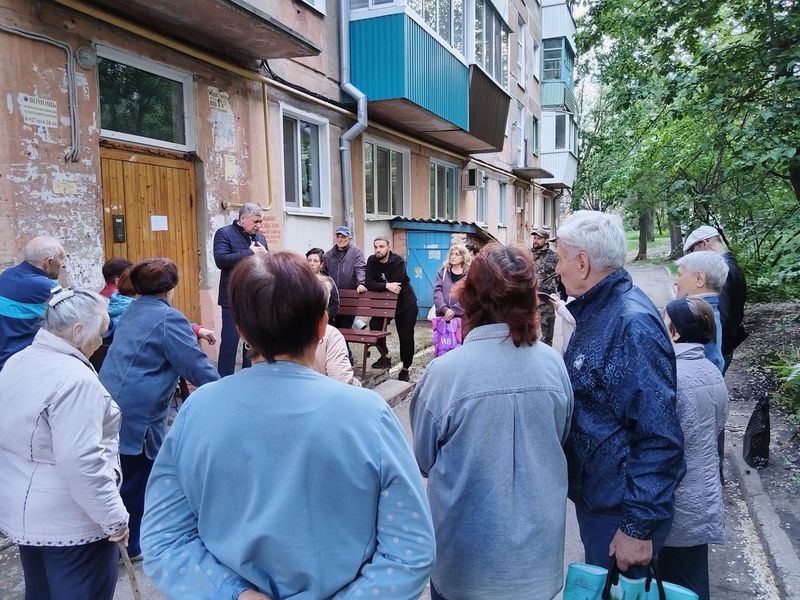 Жители Сызрани решили привлечь бюджетные деньги на ремонт дворового проезда