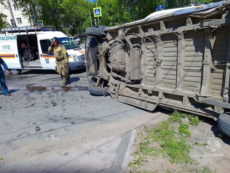 � ��������� ������� ������������� ��������� � �����������