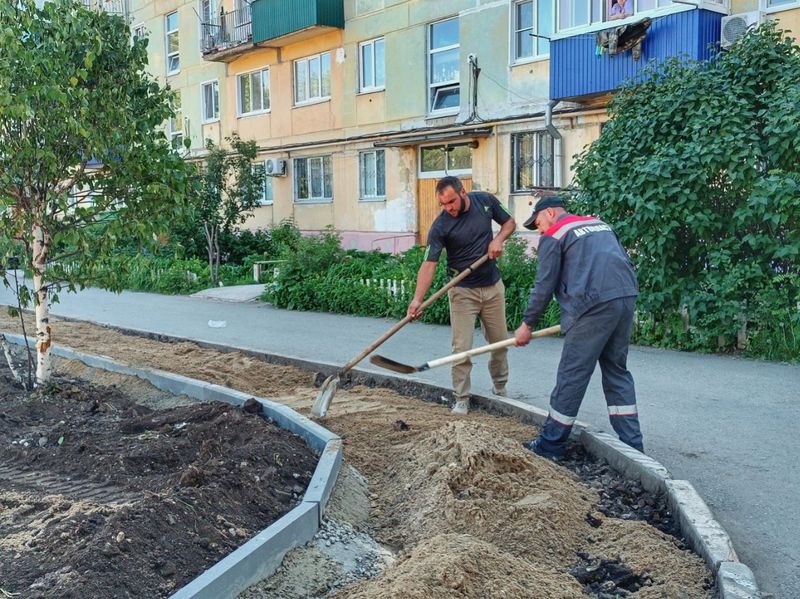 При ремонте двора в Сызрани учтено всё, даже нахальство автопарковщиков