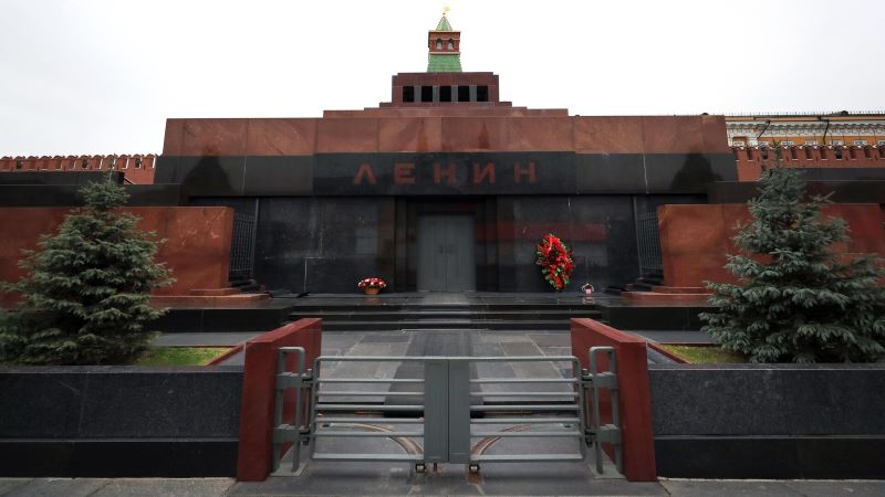 К 100-летию смерти вождя мирового пролетариата в Москве начнут реставрацию Мавзолея