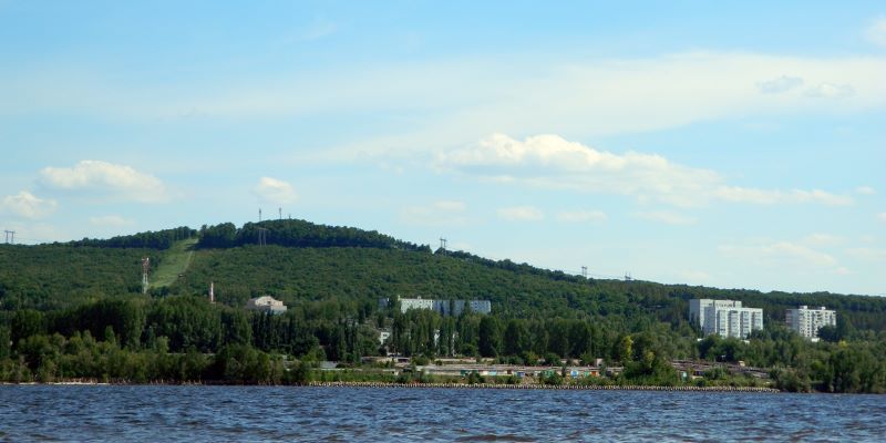 «Верните нам горячую воду»: жители посёлка Волжский утес, где проходил саммит Россия-Евросоюз, обратились к Вячеславу Федорищеву