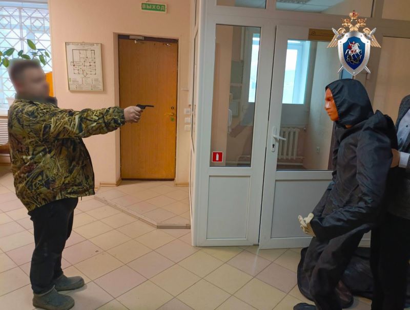 Почти по Тарантино: 6 лет назад тайный посетитель кафе «Удача» стрелял в голову незнакомцу и пропал
