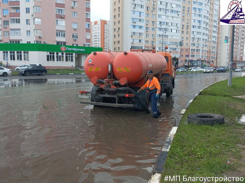 «Никаких отговорок»: городам Самарской области после ливня нужна помощь МЧС и других служб