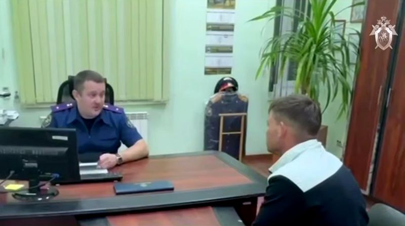 Сбивший детей пьяный водитель попытался скрыться