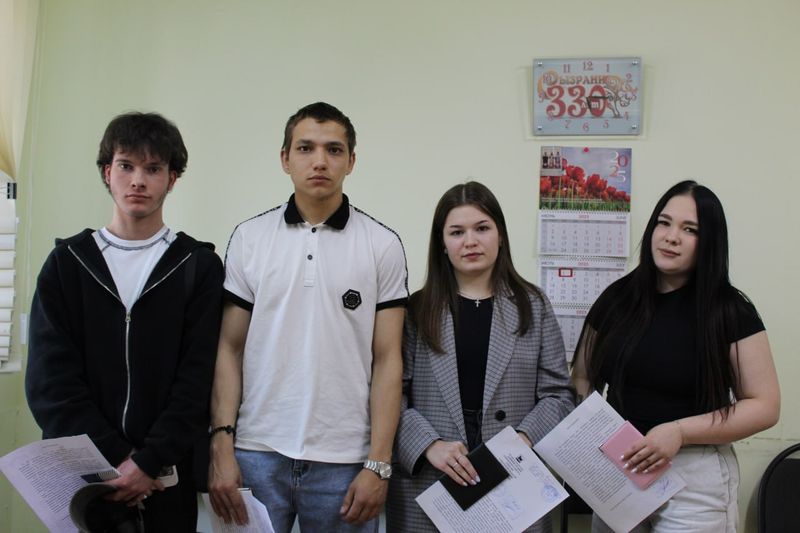 Молодым жителям Сызрани вручили ключи от квартир - но не сами квартиры