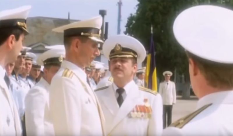 «Остальные айда за мной»: в День работника морского и речного флота вспоминаем легендарный фильм «72 метра»