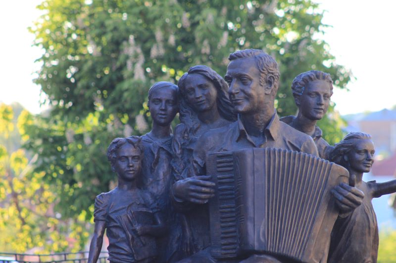 ����������� � �������: ��������� � ������������ ������� ��������� �����