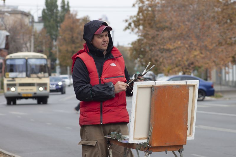 Старинная Сызрань легла на холст художника Александра Горячева