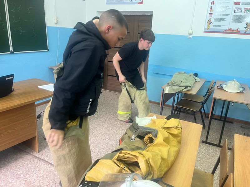 В Сызрани будущие пожарные «обогнали» очень жесткий норматив