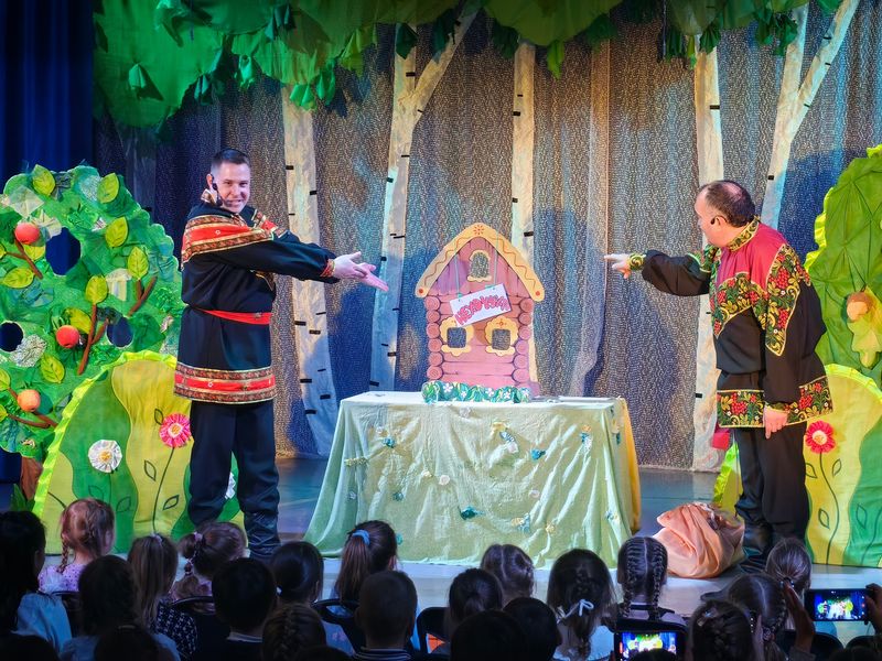 В Сызрани дети вместе с Нехочухой попали в сказку