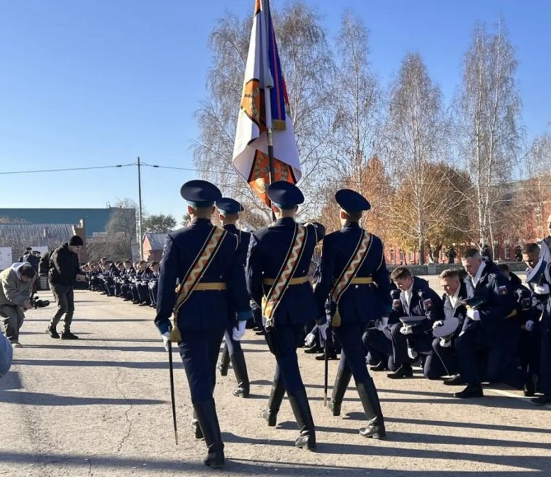 В СВВАУЛ сегодня состоялся выпуск молодых офицеров